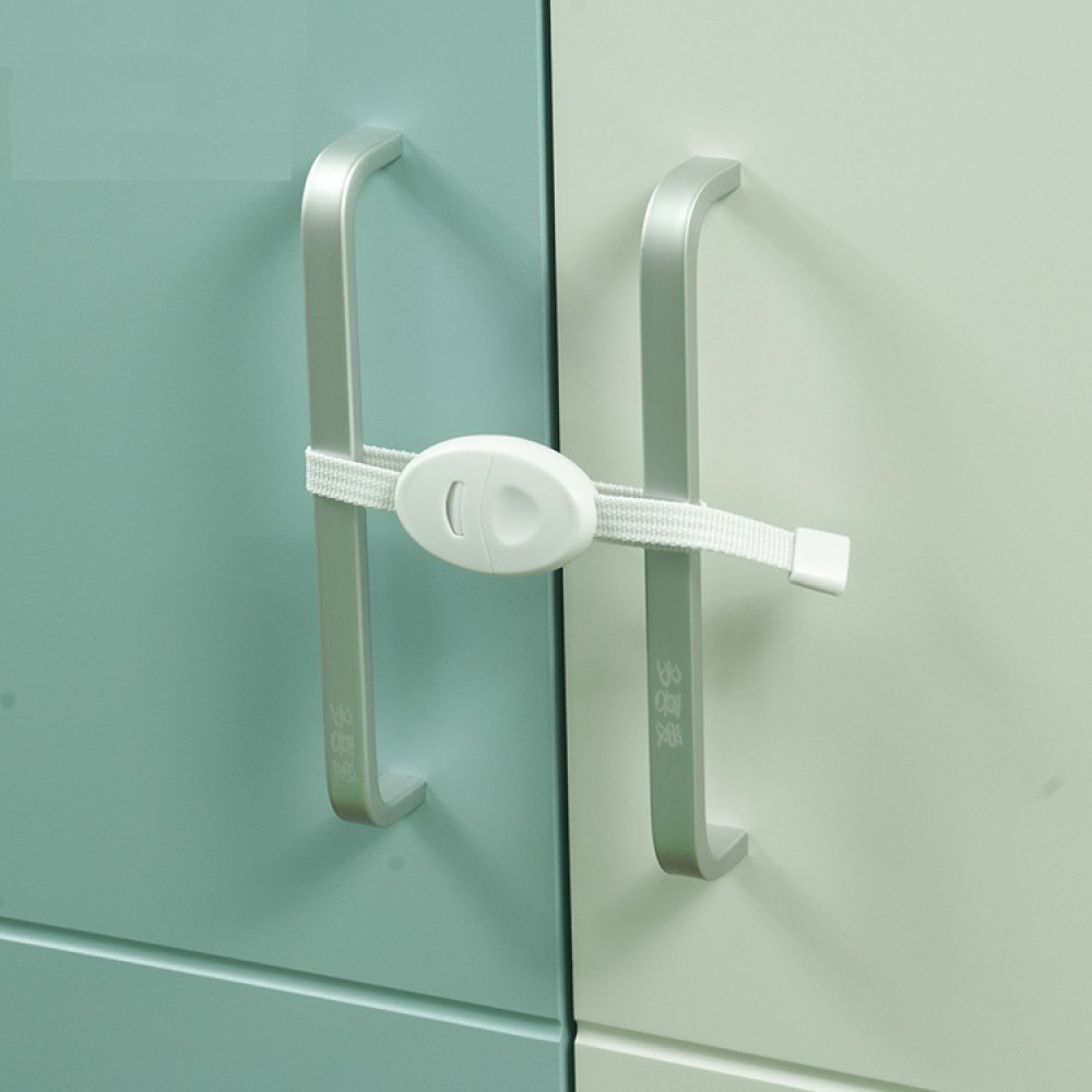 Блокиратор на дверцы шкафов Safety 37787  Белый