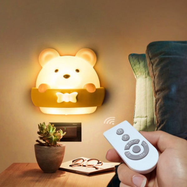 Детский светодиодный ночник-розетка LED Beideli с датчиком освещения Мишка Teddy T59425 Белый