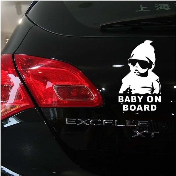 Наклейка в авто Baby on board 2 3M FGVBN