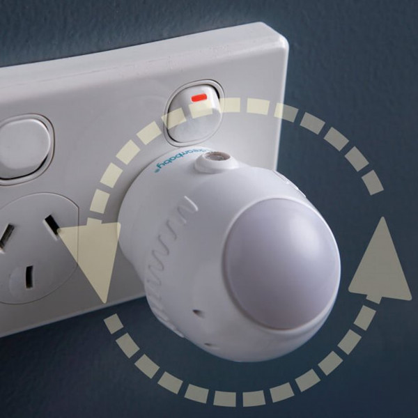 Ночник лампа Swivel light AutoSensor Dreambaby F804
